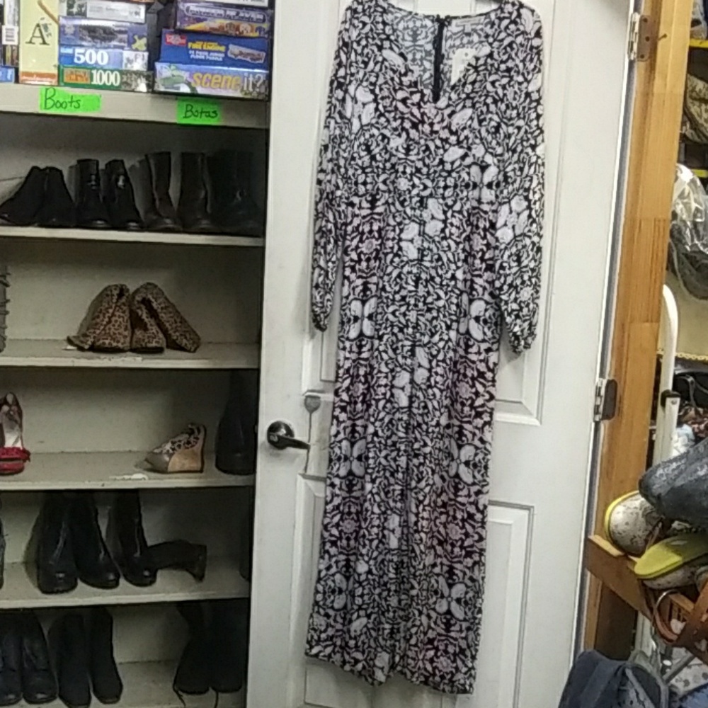 Wonderly jumpsuit size M